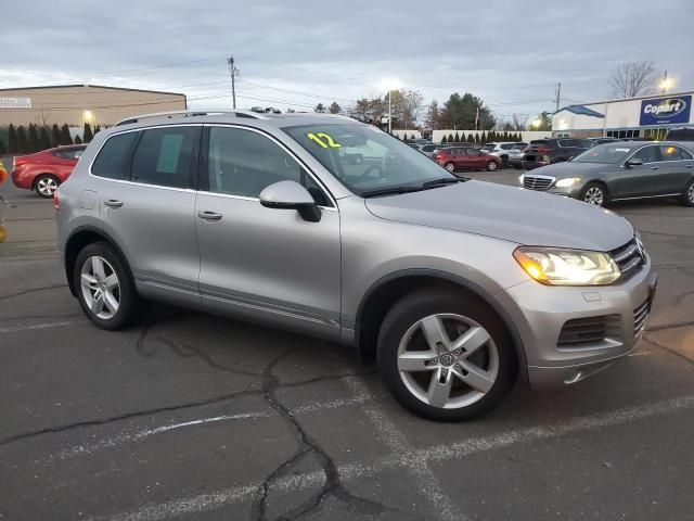 2012 Volkswagen Touareg Hybrid