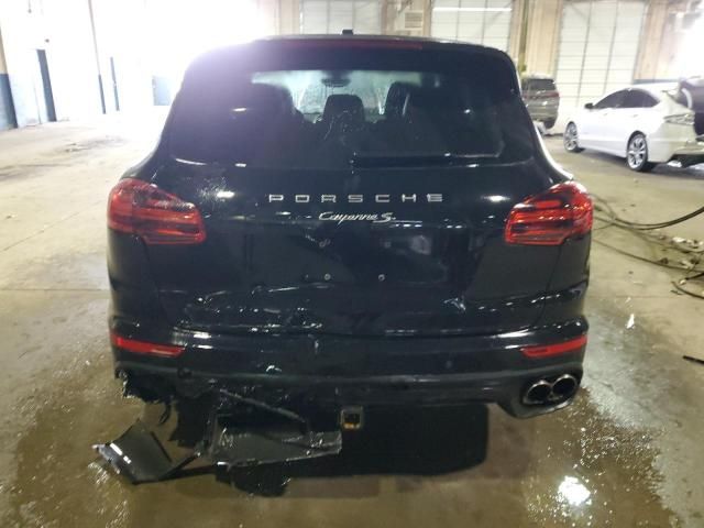 2016 Porsche Cayenne S