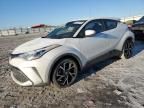 2022 Toyota C-HR XLE