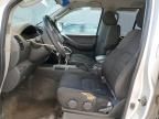 2005 Nissan Frontier Crew Cab LE