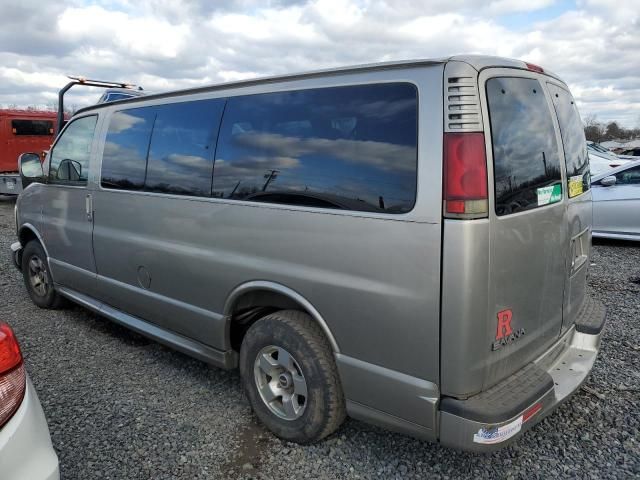 2002 GMC Savana G1500 Luxury