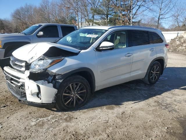 2018 Toyota Highlander SE