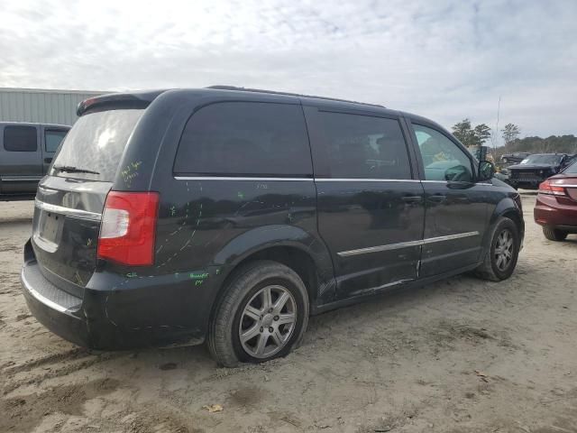 2013 Chrysler Town & Country Touring