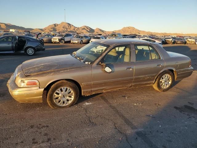 2004 Ford Crown Victoria LX