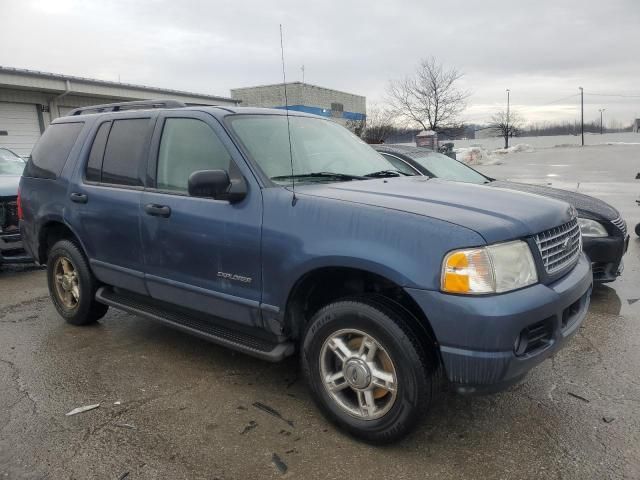 2004 Ford Explorer XLT