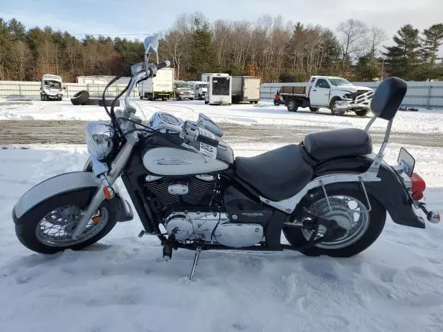 2001 Suzuki VL800