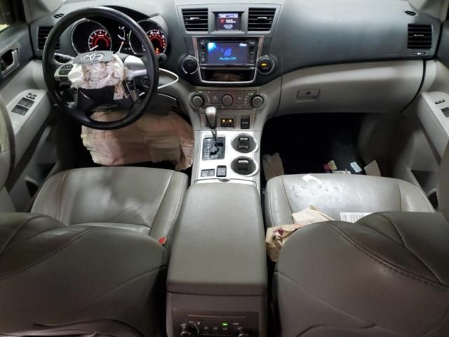 2013 Toyota Highlander Base