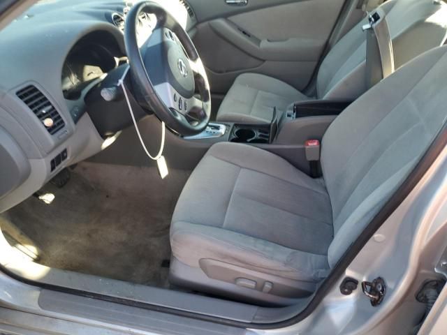 2010 Nissan Altima Base