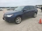 2014 Mitsubishi Outlander SE