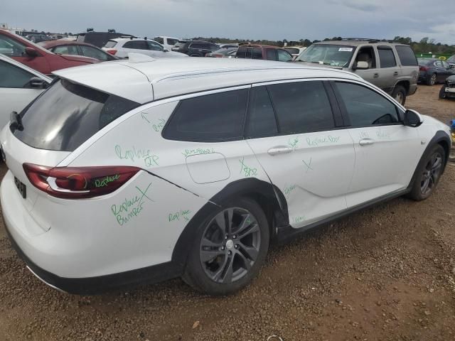 2019 Buick Regal Tourx Essence