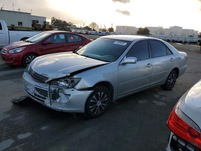 2004 Toyota Camry LE