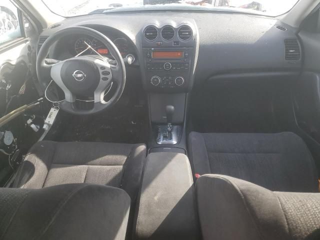 2010 Nissan Altima Base