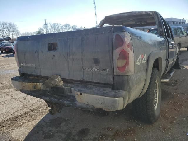 2004 Chevrolet Silverado K2500 Heavy Duty