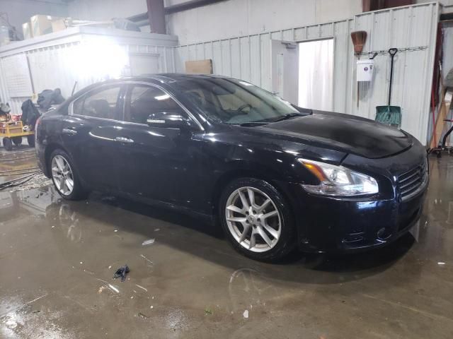 2010 Nissan Maxima S