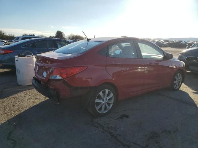 2012 Hyundai Accent GLS