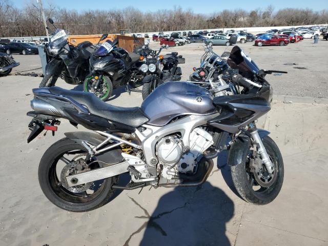 2005 Yamaha FZ6 S