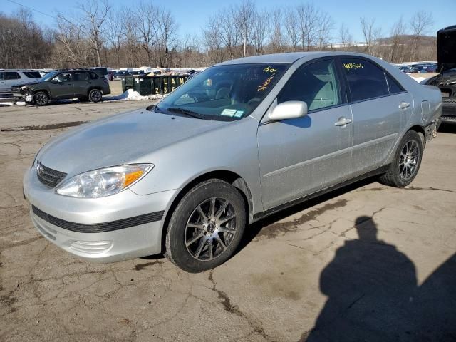 2004 Toyota Camry LE