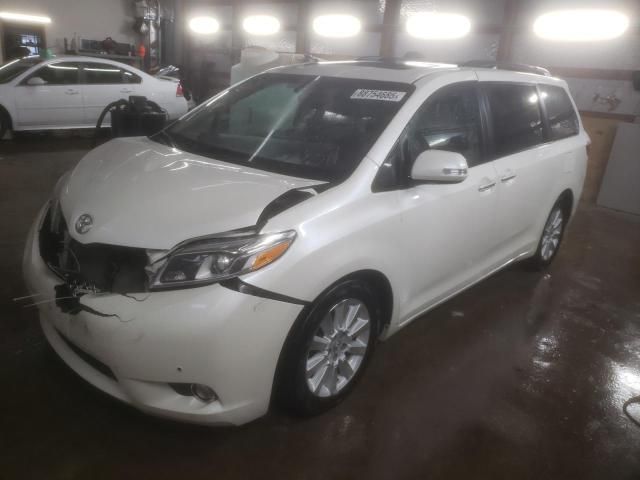 2015 Toyota Sienna XLE