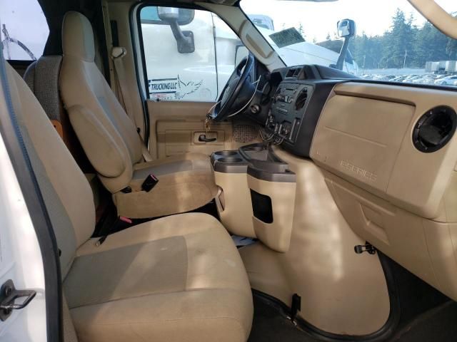 2014 Thmc 2014 Ford Econoline E350 Super Duty Cutaway Van