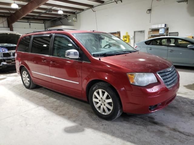 2009 Chrysler Town & Country Touring