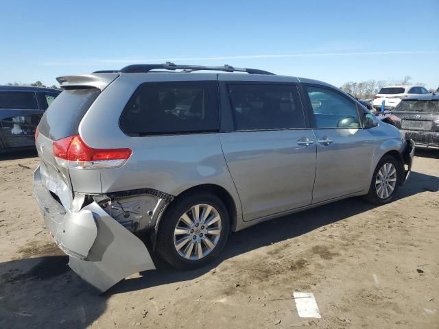 2013 Toyota Sienna XLE