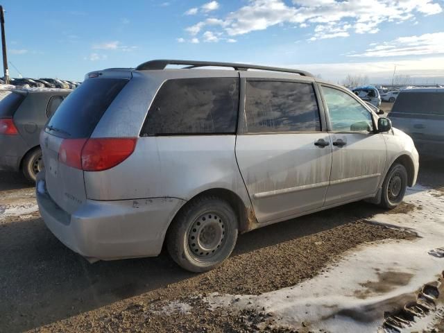 2010 Toyota Sienna CE