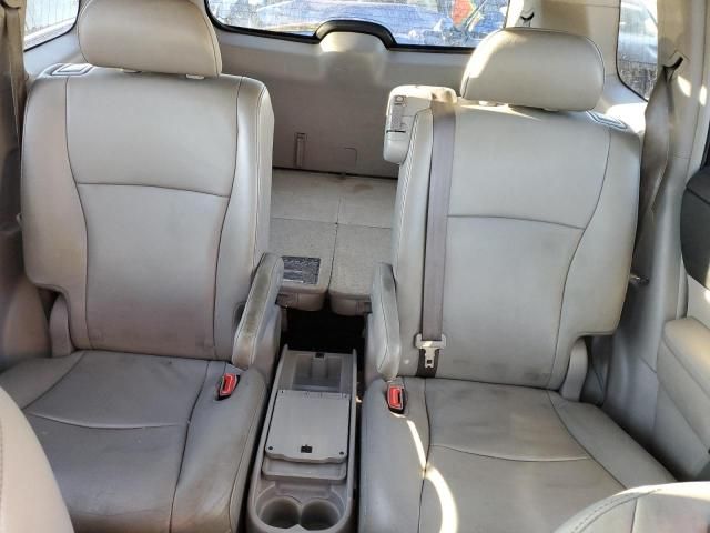 2013 Toyota Highlander Base