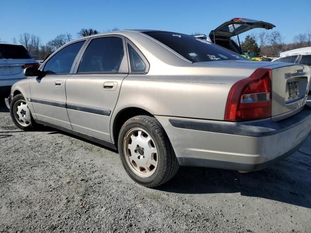 2001 Volvo S80