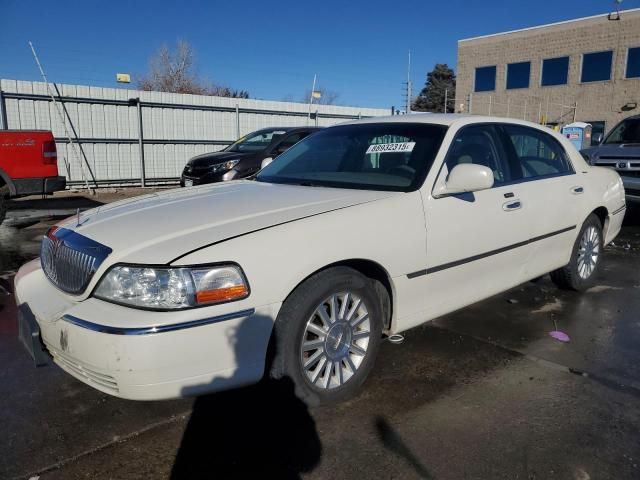 2003 Lincoln Town Car Executive