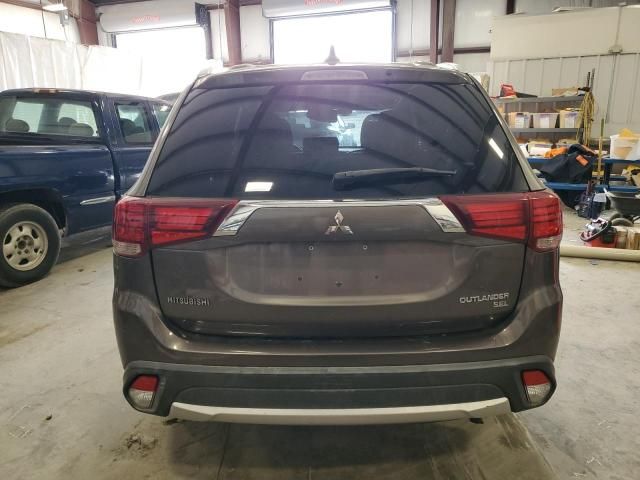 2017 Mitsubishi Outlander SE