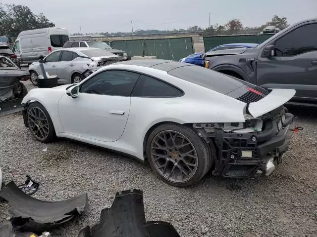 2020 Porsche 911 Carrera