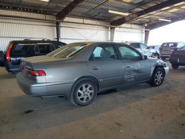 1999 Toyota Camry LE