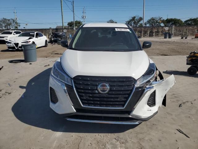 2021 Nissan Kicks S