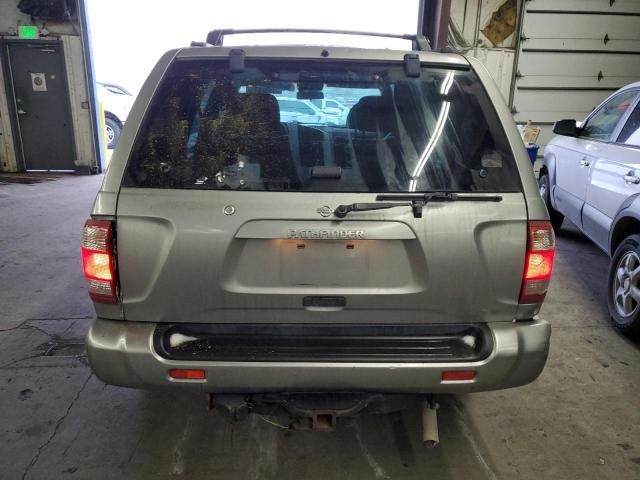 2001 Nissan Pathfinder LE