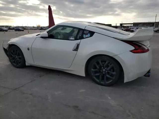 2018 Nissan 370Z Base