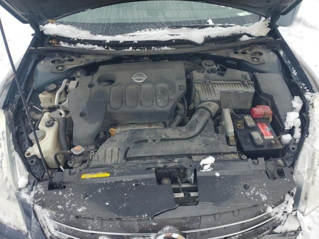 2010 Nissan Altima Base