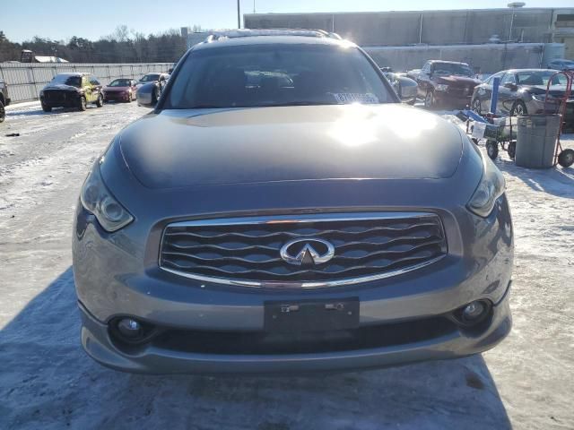 2011 Infiniti FX35