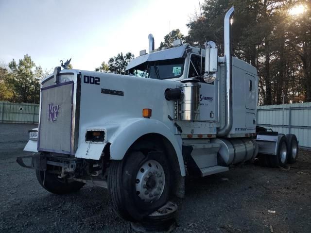 1994 Kenworth Construction W900