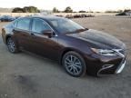 2016 Lexus ES 300H