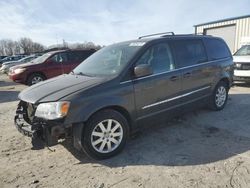 2016 Chrysler Town & Country Touring en venta en Duryea, PA