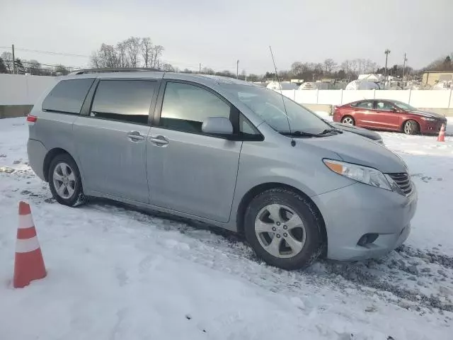 2011 Toyota Sienna LE