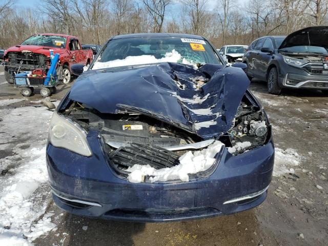 2014 Chrysler 200 Touring