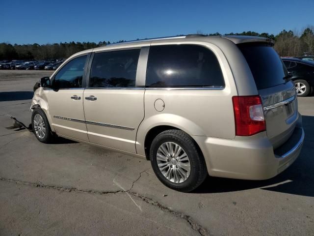 2012 Chrysler Town & Country Limited