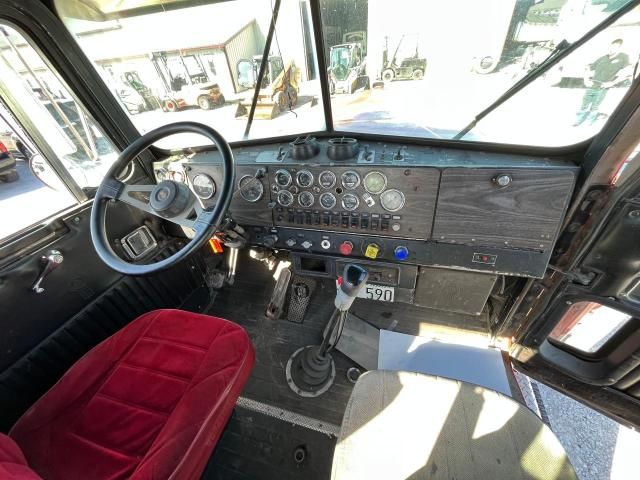 1986 Kenworth Construction T600