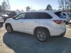 2014 Toyota Highlander LE