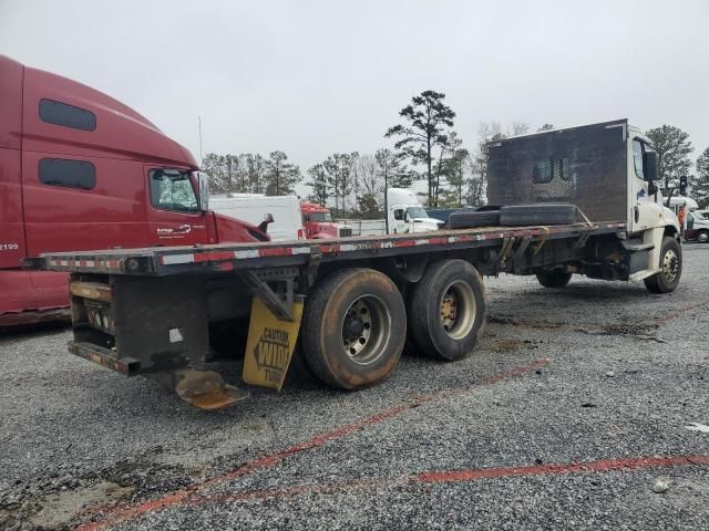 2018 Freightliner Cascadia 125