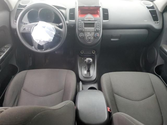 2010 KIA Soul +