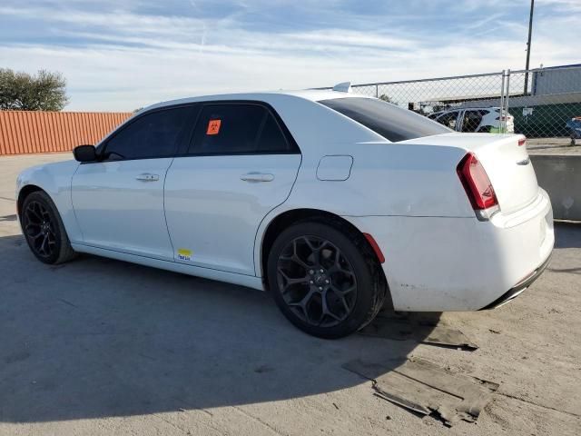 2019 Chrysler 300 Touring