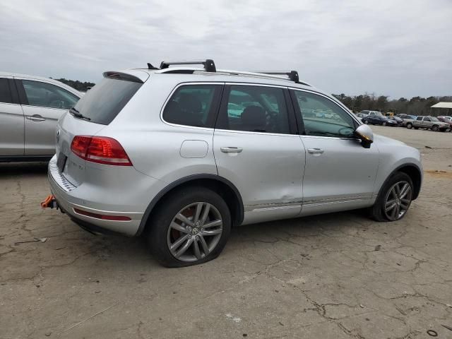 2016 Volkswagen Touareg Sport