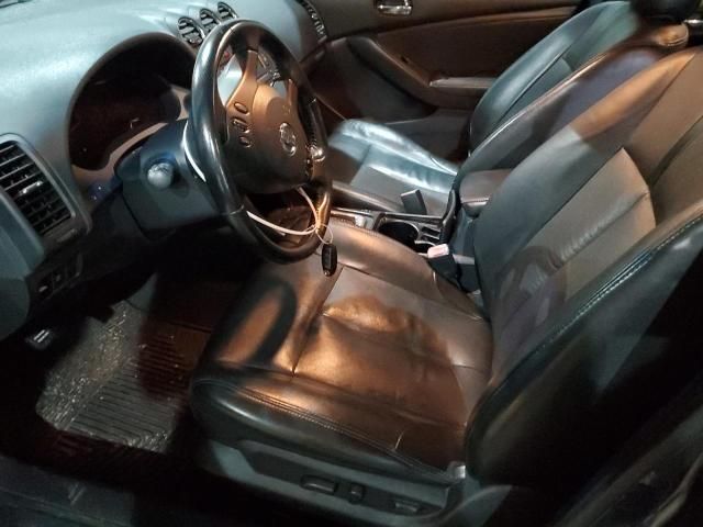 2010 Nissan Altima Base